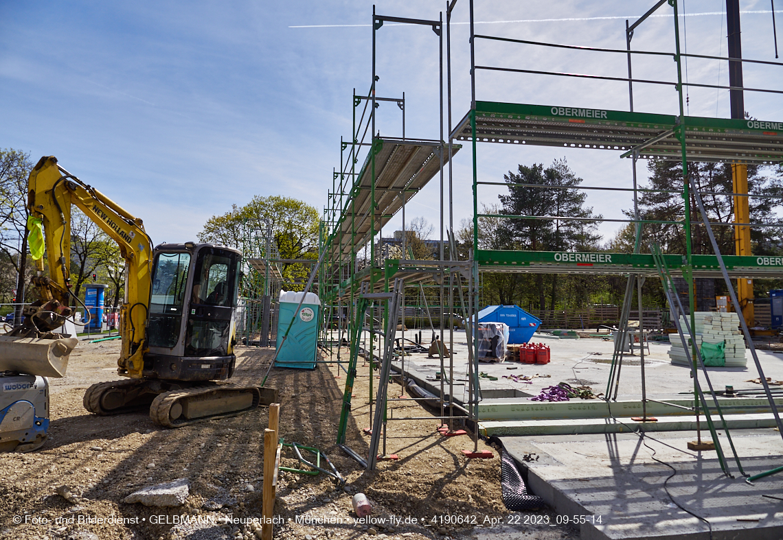 22.04.2023 - Luft- und Ebenenfotos vom Haus für Kinder in der Quiddestraße in Neuperlach